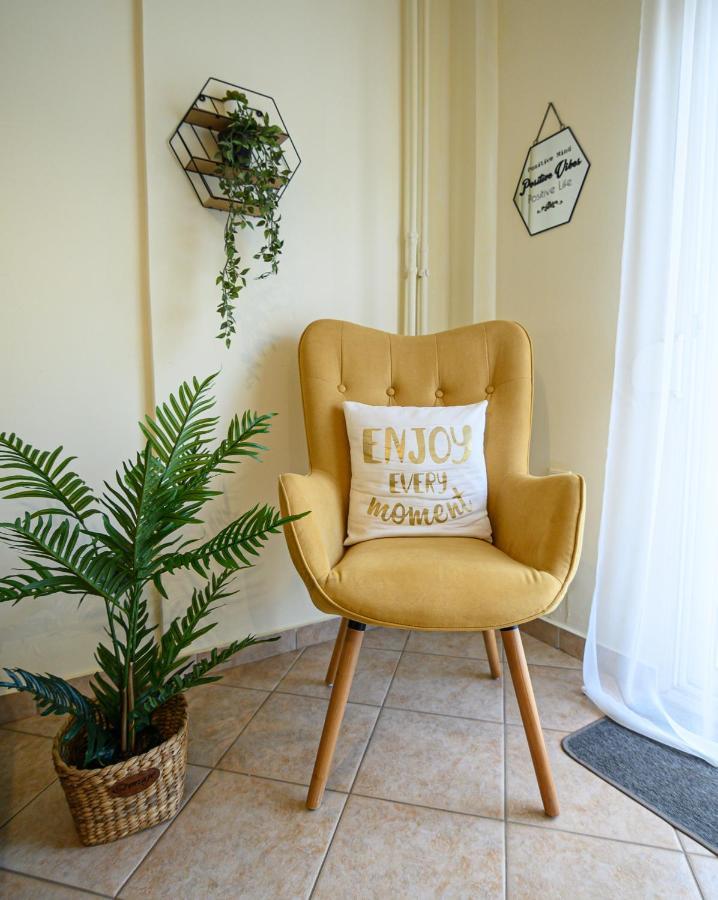 Yellow Fresh Apartment-City Center Alexandroúpoli Eksteriør bilde